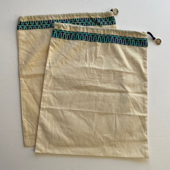 Tory Burch Beige Shoe‎ Dust Bag 12X15 Inches Drawstring Gold Logo Charm 2 Piece - Picture 4 of 4